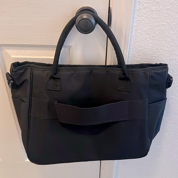 Black Zippered Tote Shoulder Crossbody Travel Bag Chukchansi Casino - Picture 6 of 7